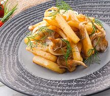 Жареный картофель с грибами