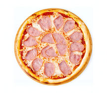 Une grande pizza jambon et une boisson