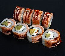 Опаленный лосось с апельсином