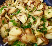 Картофель жареный с луком