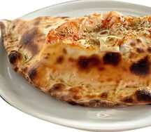 Pizza calzone del parma