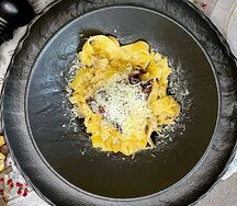 Феттуччине с курицей и грибами