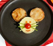 Котлетки из куриной грудки с картофельным пюре 