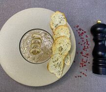 Крем-суп грибной с трюфельным маслом