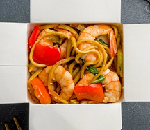 Wok удон с креветками