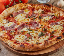 Пицца ветчина с грибами (томатный)