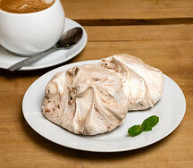 Безе мраморное