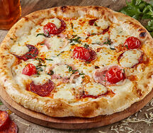 Пицца Пепперони с ветчиной