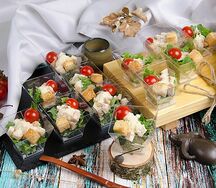 Салат в веррине Цезарь с курицей 