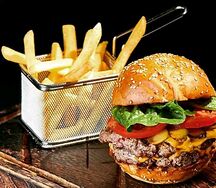 Mozzarella burger