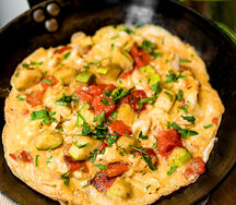 Омлет из трех яиц с печёными овощами