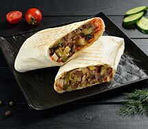 Шаурма в лаваше с говядиной