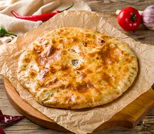 Пирог осетинский с сыром и с картофелем