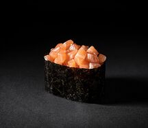 Суши острые лосось