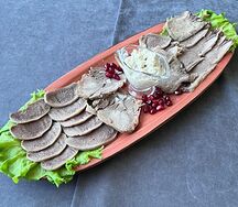 Язык телячий с хреном