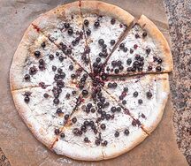 Пицца-пирог сладкая