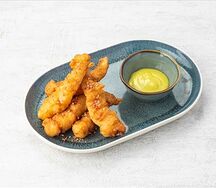 Креветки темпура с соусом васаби