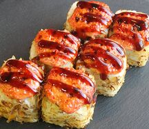 Запечённый ролл с лососем