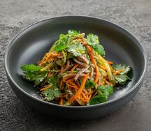 Тайский салат с языком