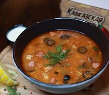 Солянка сборная мясная