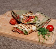 Люля из курицы в лаваше