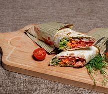 Шаурма классическая из куриного шашлыка