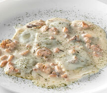 Равиоли с лососем