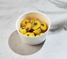 Картофель, запеченный в травах