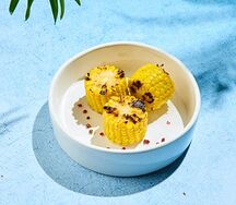 Початок кукурузы на гриле 