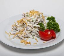 Тирольский мясной салат