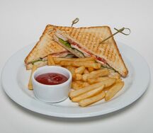 Клаб-сэндвич с курицей