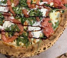 Лосось руккола страчателла 