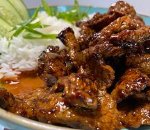 Говядина в соусе из черного перца