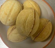 Орешки с вареной сгущенкой
