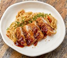 Лапша удон с цыпленком кацу