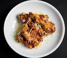 Остро-сладкие куриные крылышки