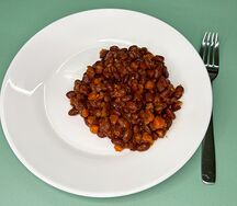 Фасоль в пряном соусе