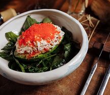 Салат с крабом и авокадо