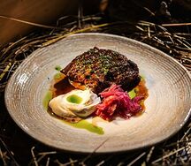 Стейк фланк с печёным картофелем