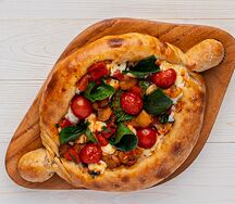 Хачапури с овощным рататуем