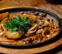 Шкварчащая сковородка