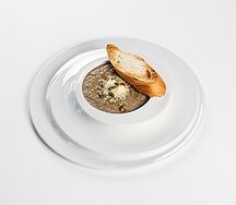 Грибной крем-суп с ароматом черного трюфеля