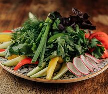 Букет из свежих овощей