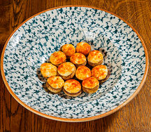 Запеченные шампиньоны под сыром