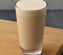 Раф Фисташковый тарт с рикоттой и клюквой