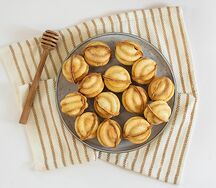 Орешки со сгущенкой