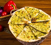 Фокачча с соусом песто