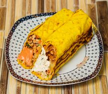 Шаурма с говядиной, сырный лаваш