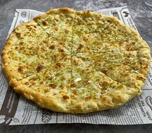 Фокачча с соусом песто