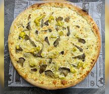 Пицца Сливочная с курицей и грибами